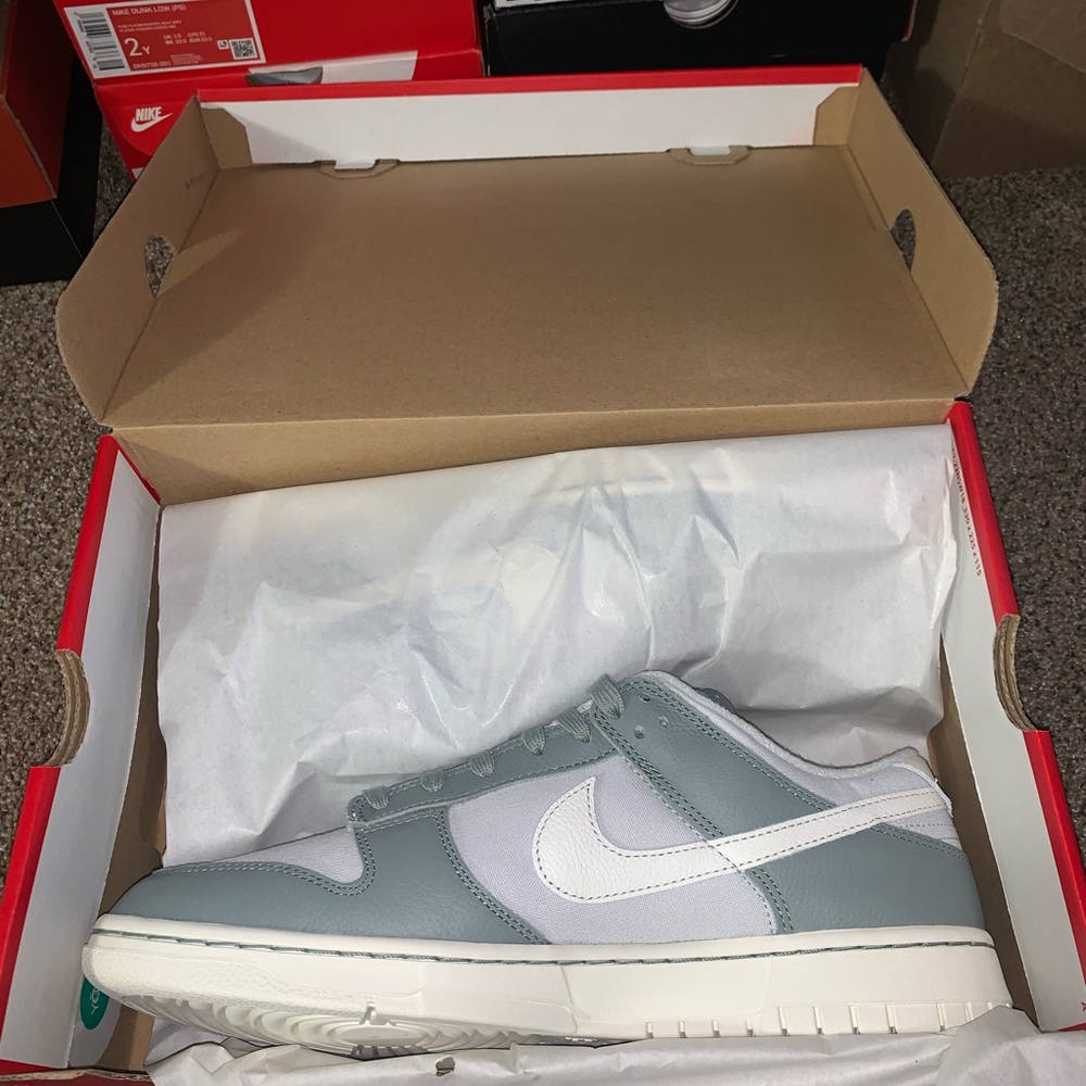 Nike Dunk Low Mica Green